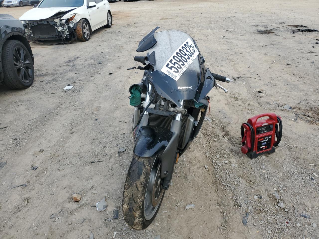 Kawasaki Zx J1 Image 8