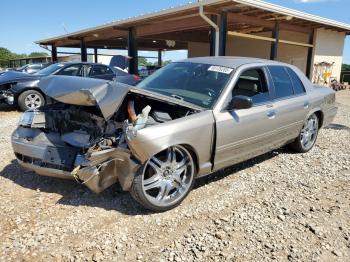  Salvage Ford Crown Vic