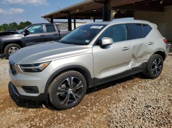  Salvage Volvo XC40