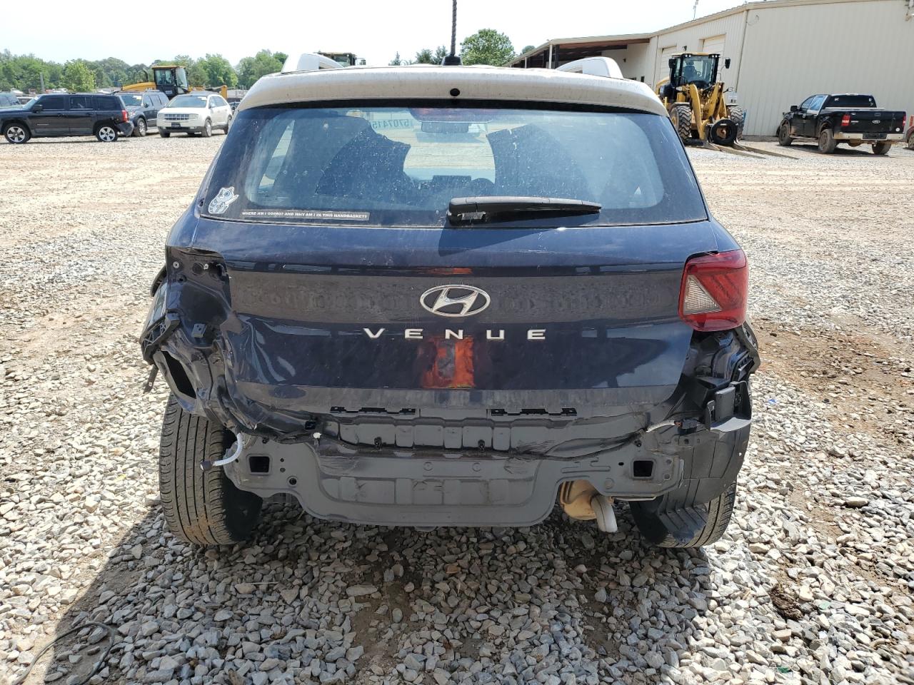 Hyundai VENUE Sel Image 12