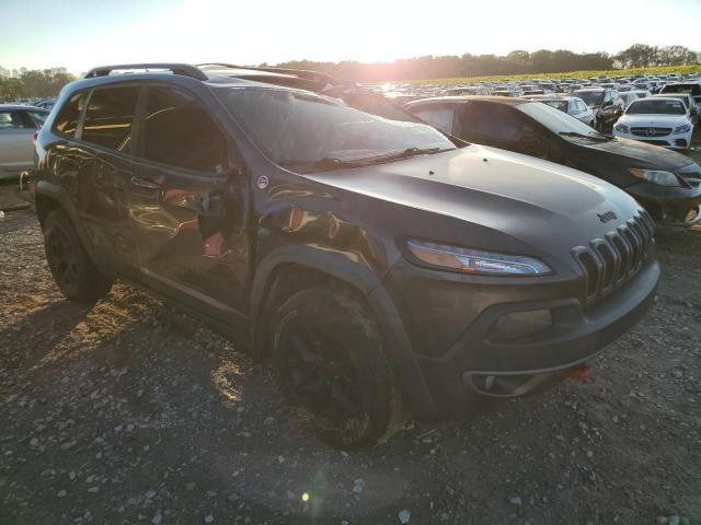Jeep Cherokee Trailhawk Image 4