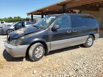  Salvage Kia Sedona