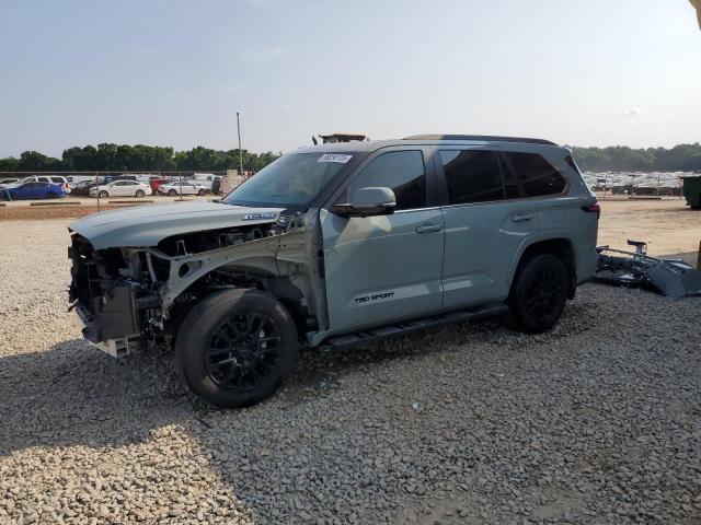  Salvage Toyota Sequoia