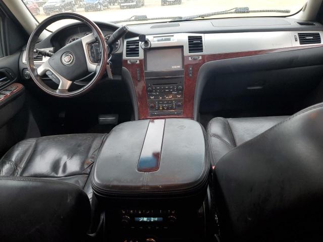 Cadillac Escalade Premium Image 6