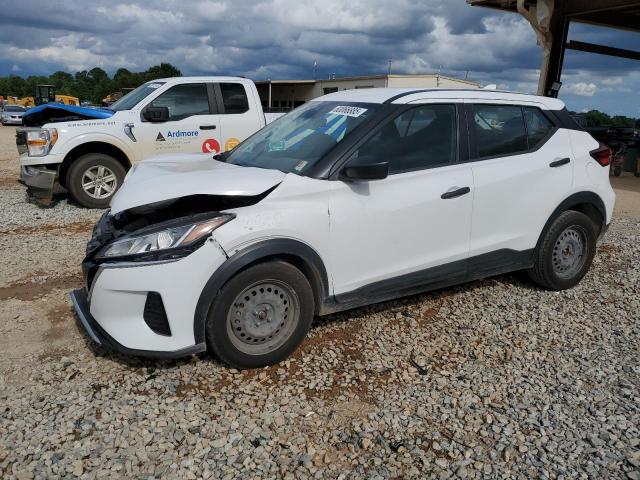  Salvage Nissan Kicks