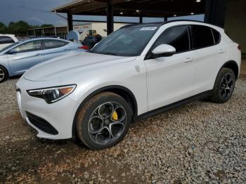  Salvage Alfa Romeo Stelvio