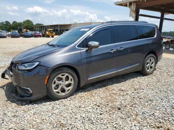  Salvage Chrysler Pacifica
