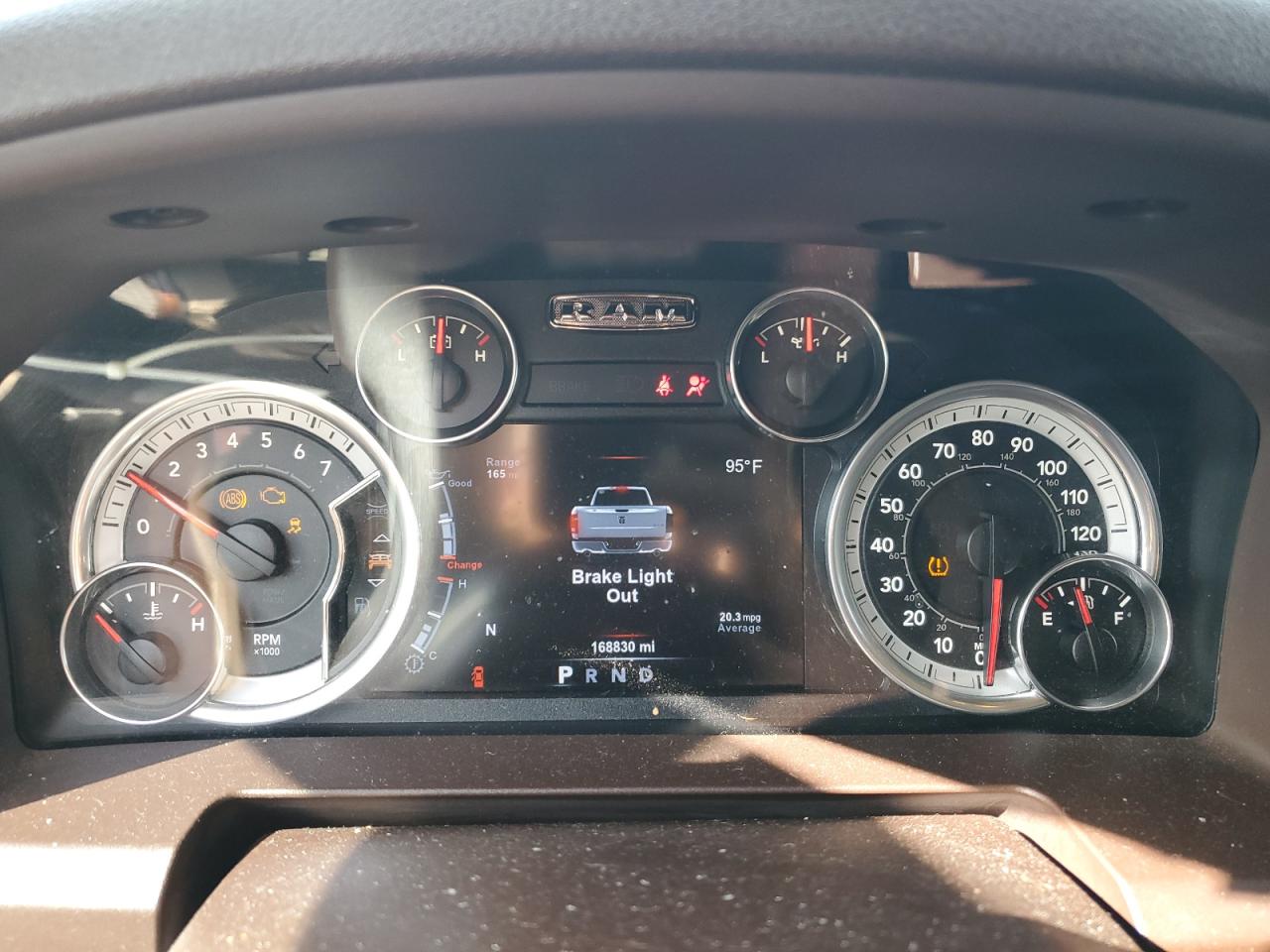 Ram 1500 Slt Image 7