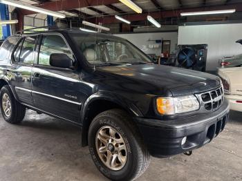  Salvage Isuzu Rodeo