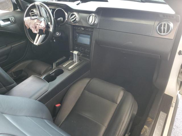 Ford Mustang Image 3