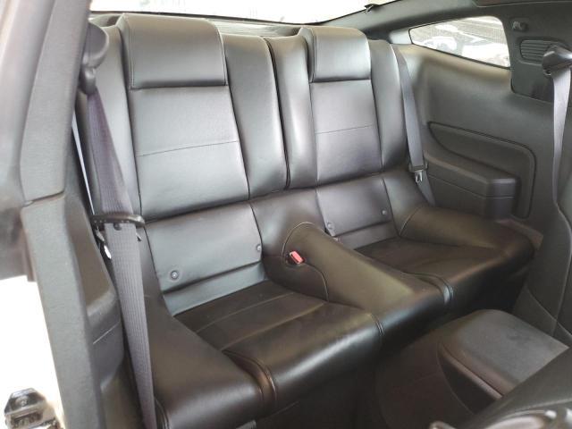 Ford Mustang Image 9