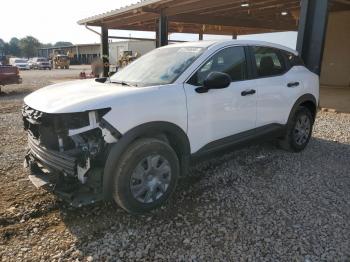  Salvage Nissan Kicks