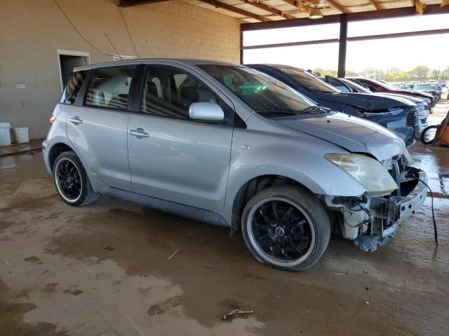 Toyota Scion Image 4