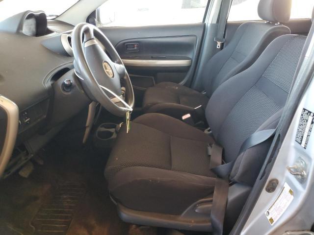 Toyota Scion Image 12