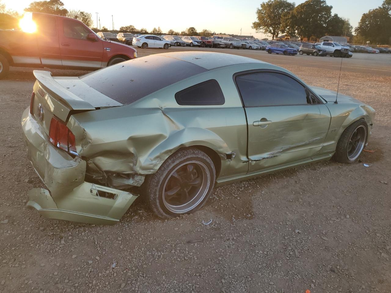 Ford Mustang Gt Image 4