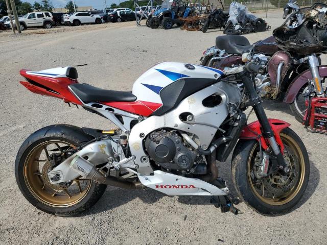  Salvage Honda Cbr Cycle