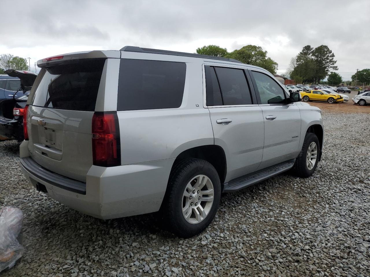 Chevrolet Tahoe C1500 Lt Image 9