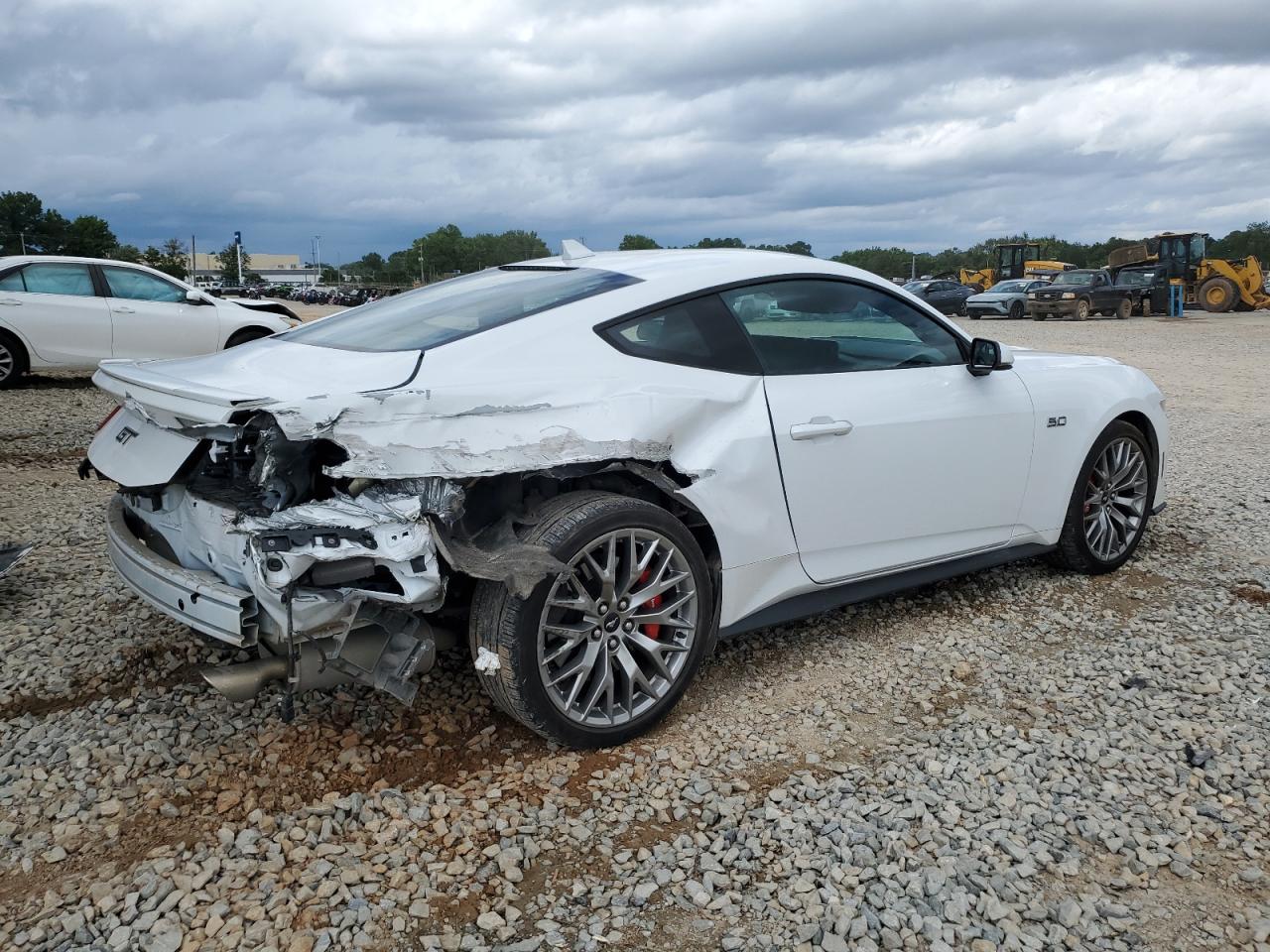 Ford Mustang Gt Image 3