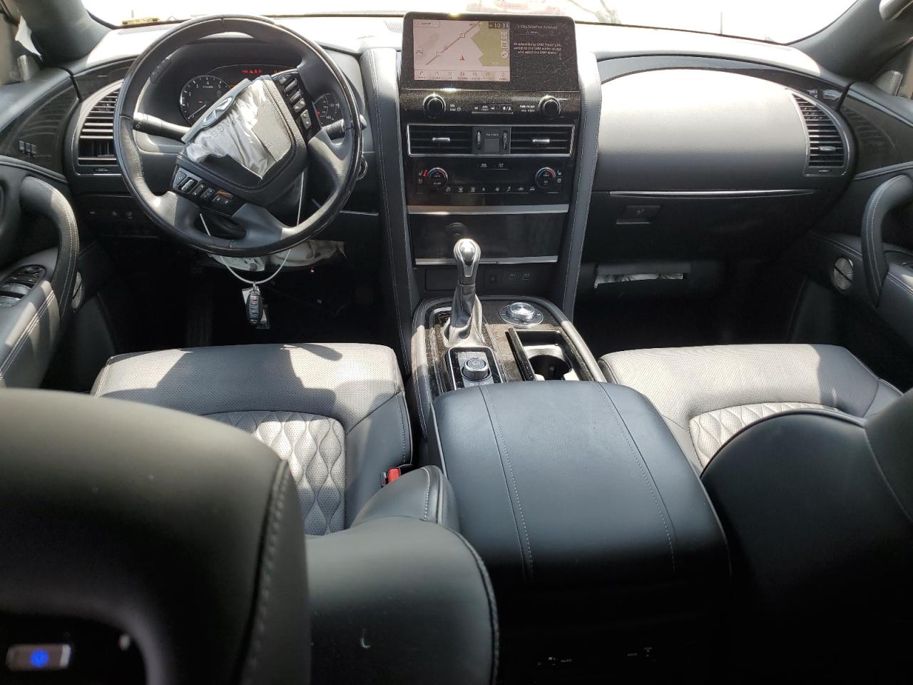 INFINITI Qx Sensory Image 10