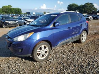  Salvage Hyundai TUCSON