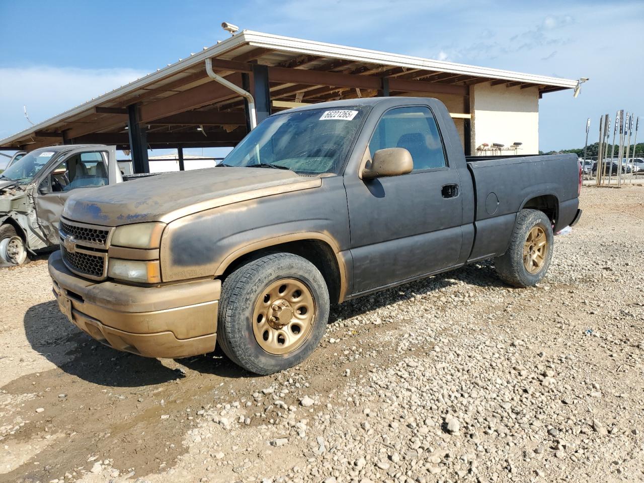 Chevrolet Silverado C1500 Classic Image 1