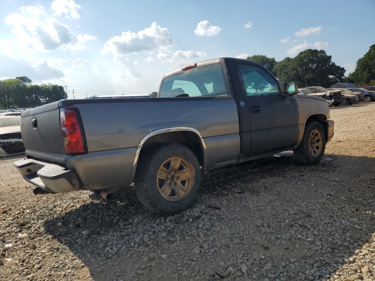 Chevrolet Silverado C1500 Classic Image 5