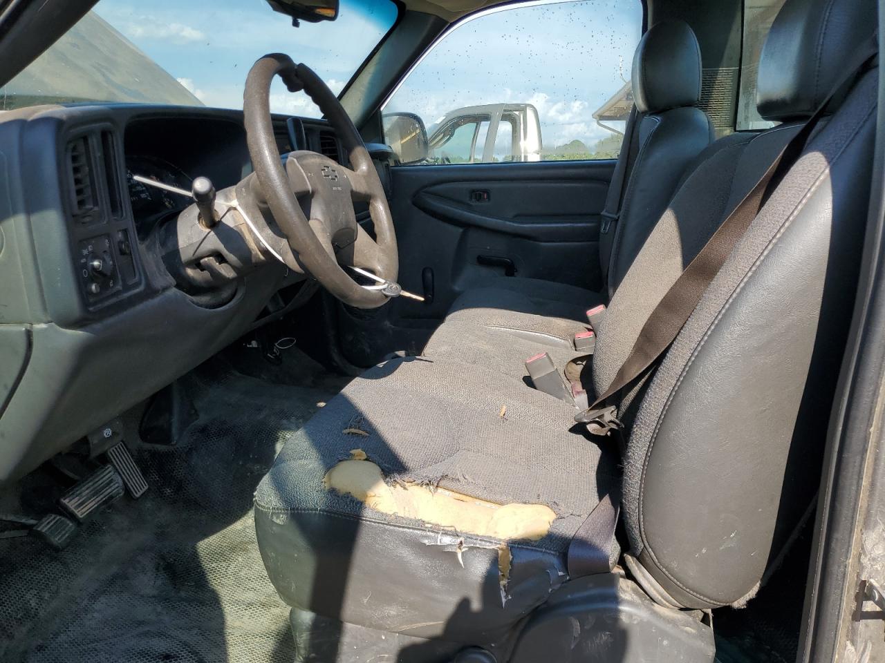 Chevrolet Silverado C1500 Classic Image 9