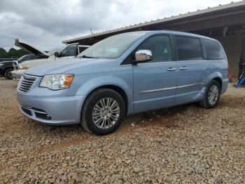  Salvage Chrysler Minivan
