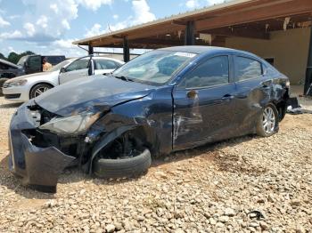  Salvage Toyota Yaris