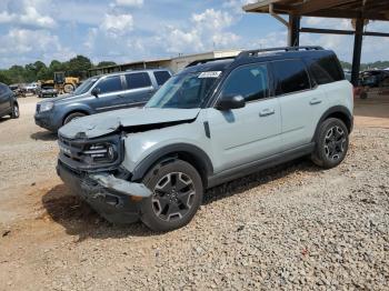  Salvage Ford Bronco