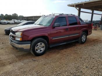 Salvage Chevrolet Avalanche