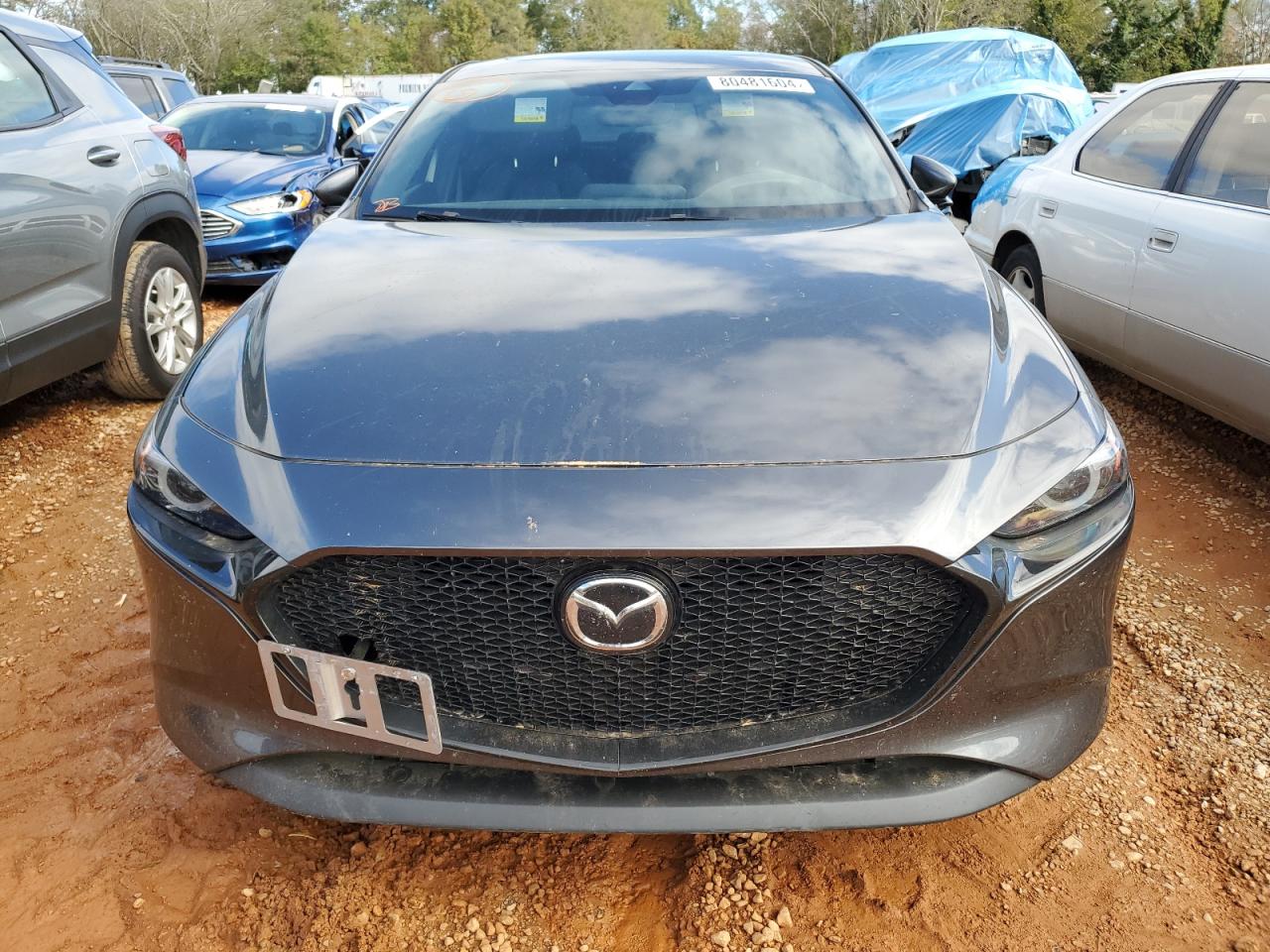 Mazda 3 Premium Image 11