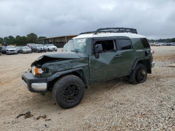  Salvage Toyota FJ Cruiser