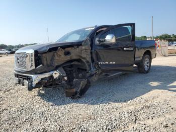  Salvage Nissan Titan