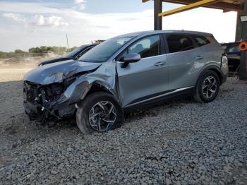  Salvage Kia Borrego