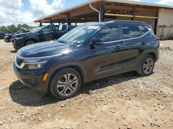  Salvage Kia Seltos