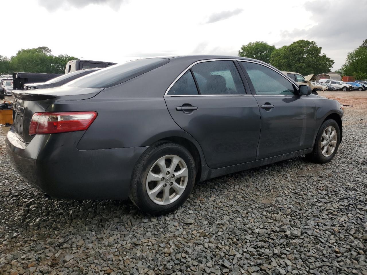 Toyota Camry Base Image 6