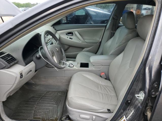 Toyota Camry Base Image 13