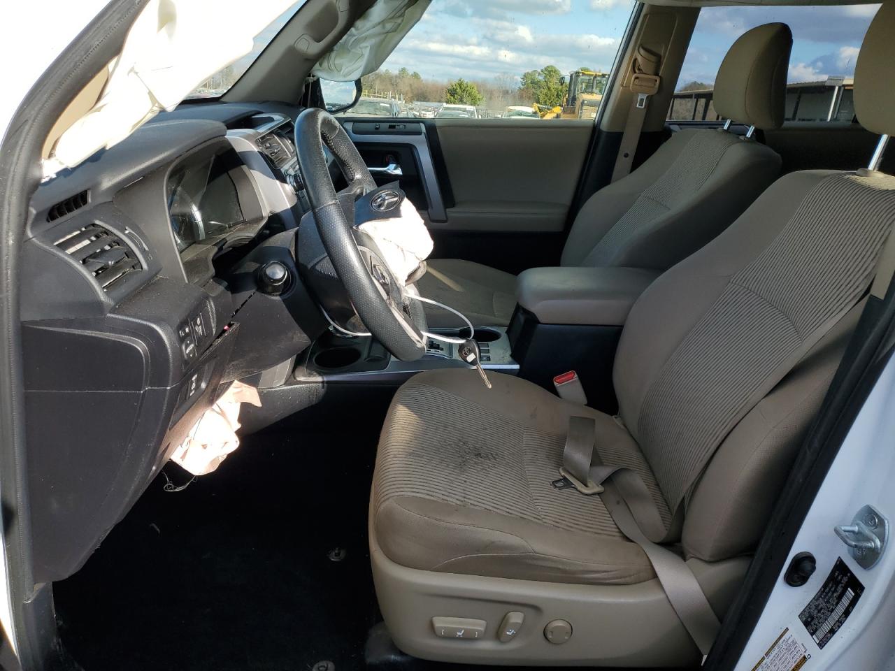 Toyota 4Runner Sr5 Image 3