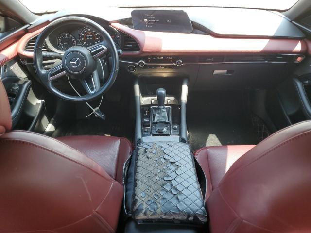 Mazda 3 Premium Plus Image 3