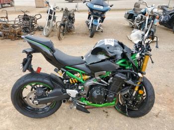  Salvage Kawasaki Zr900 M