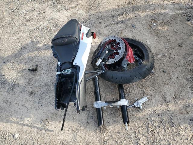 Suzuki Gsxr600 Image 5