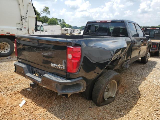 Chevrolet Silverado K3500 High Country Image 3