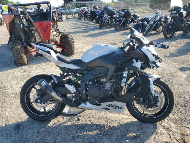  Salvage Kawasaki Zx400 S