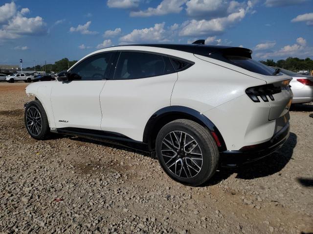 Ford Mustang Premium Image 14