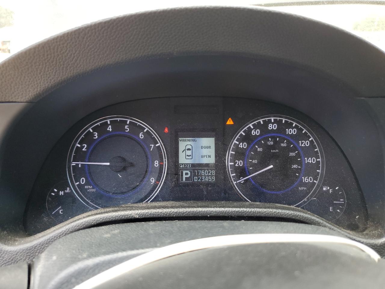 INFINITI G37 Base Image 12