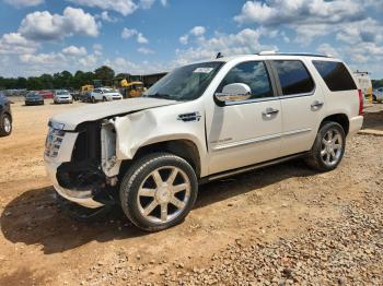  Salvage Cadillac Escalade