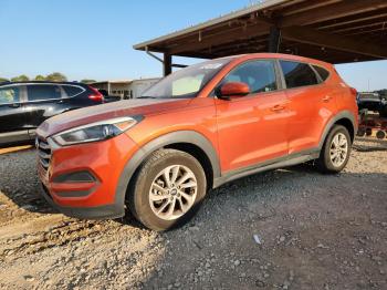  Salvage Hyundai TUCSON