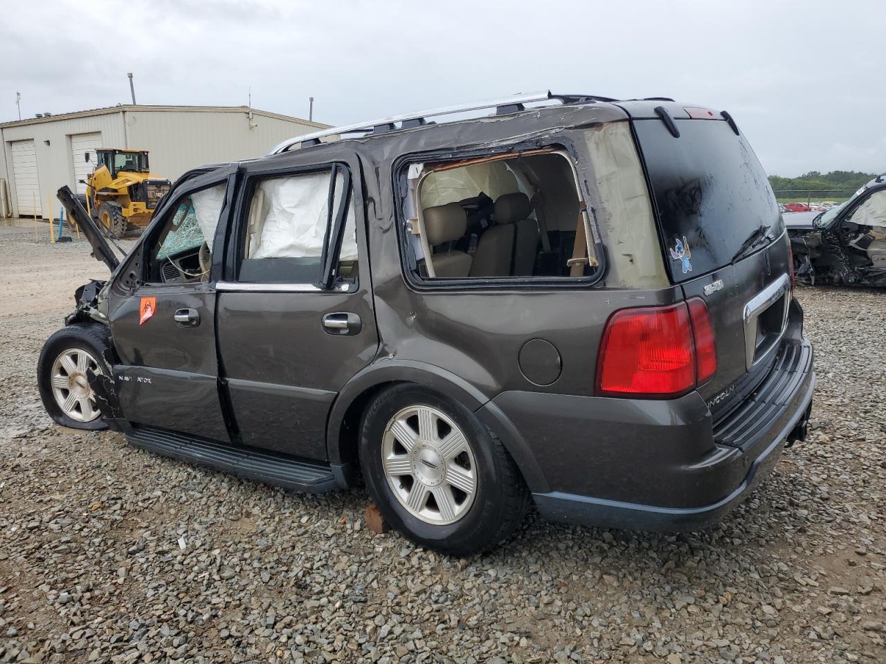 Lincoln Navigator Image 3