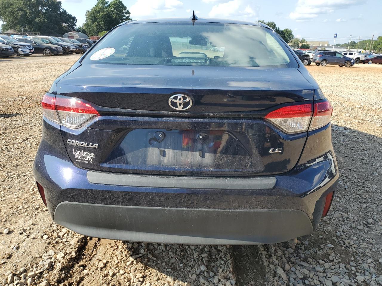 Toyota Corolla Le Image 4